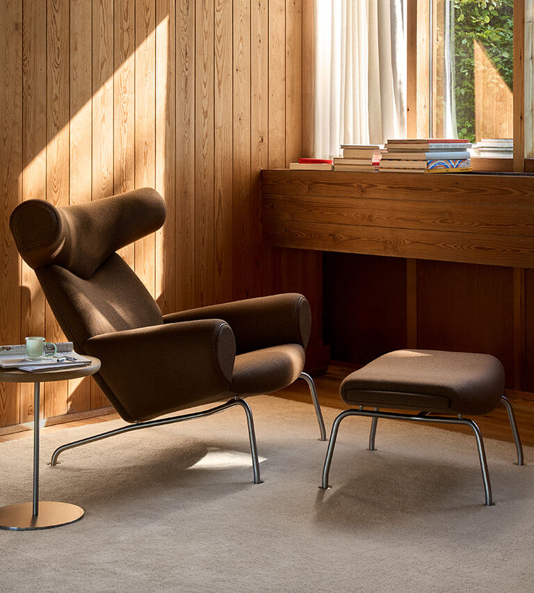 K&ouml;p Fredericia Furniture Ox & Queen-stolen till specialpris hos Illums Bolighus