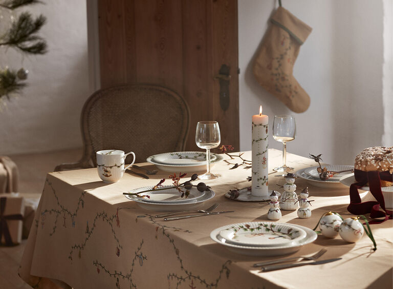 Se Illums Bolighus utbud av juldukning och julserviser