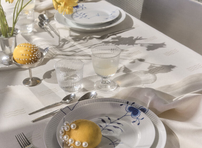 Handla Royal Copenhagen hos Illums Bolighus