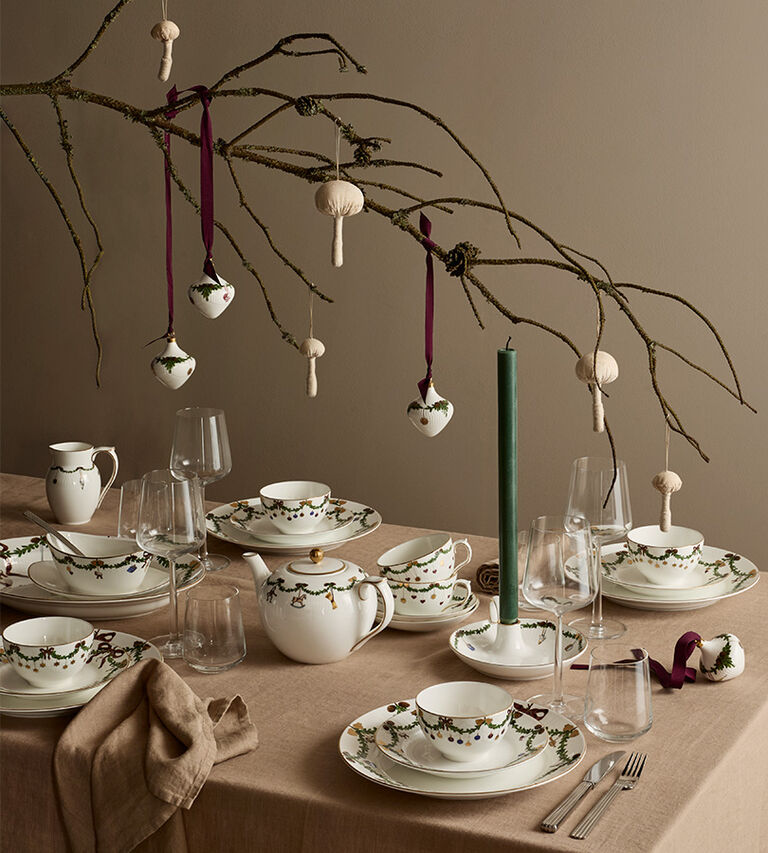 Köp dukning till jul hos Illums Bolighus