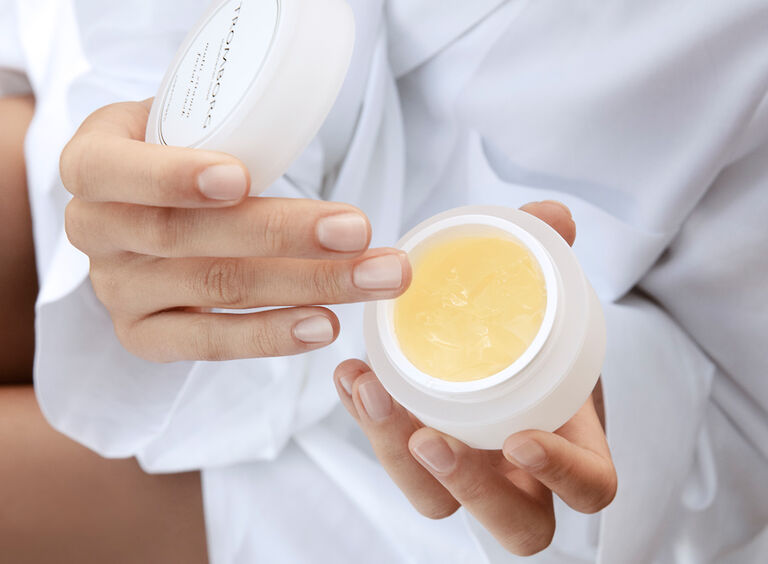 Shop sk&ouml;nhet hos Illums Bolighus