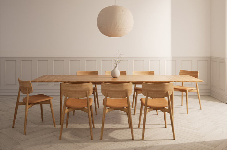 Köp Bruunmunch Furniture med erbjudande på barstolar, matbord och matbordsstolar