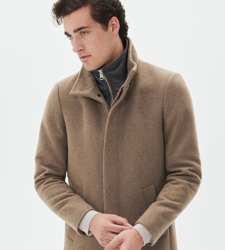 Se vårat urval av jackor till herr hos Illums Bolighus