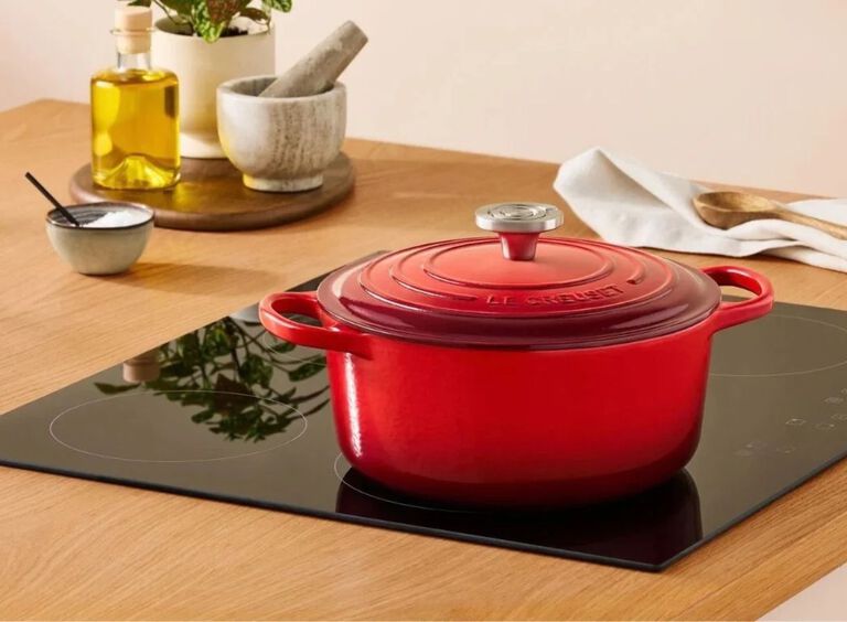 K&ouml;p Le Creuset iIllums Bolighus