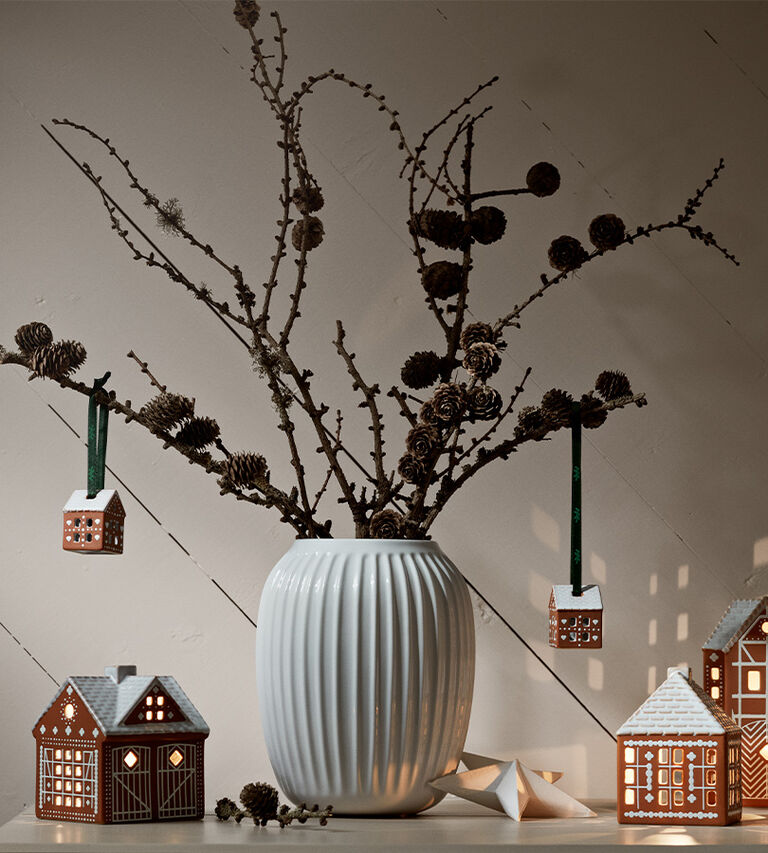 Köp julpynt hos Illums Bolighus