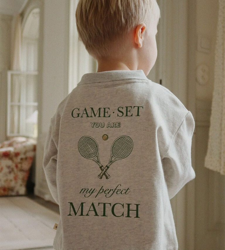 Winter Sale erbjudande upp till 30% p&aring; utvalda barnkl&auml;der fr&aring;n Konges Sl&oslash;jd hos Illums Bolighus