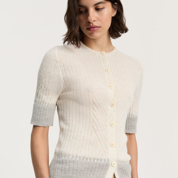 Hira, mix albicant, Aiayu