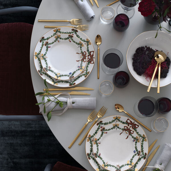 Star Fluted Christmas tallrik &Oslash; 22 cm, Royal Copenhagen