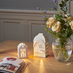 Urbania ljushus, smedja, Kähler