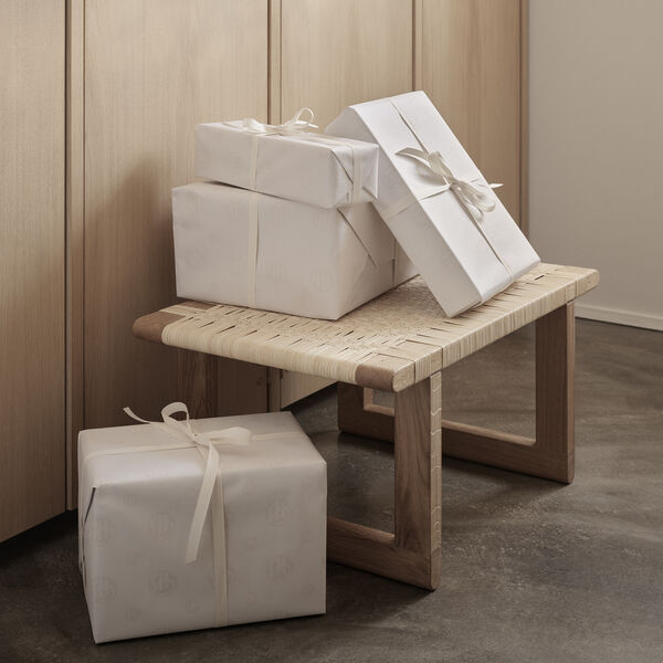 BM0488S Table Bench, oiled oak/rattan, Carl Hansen & Søn