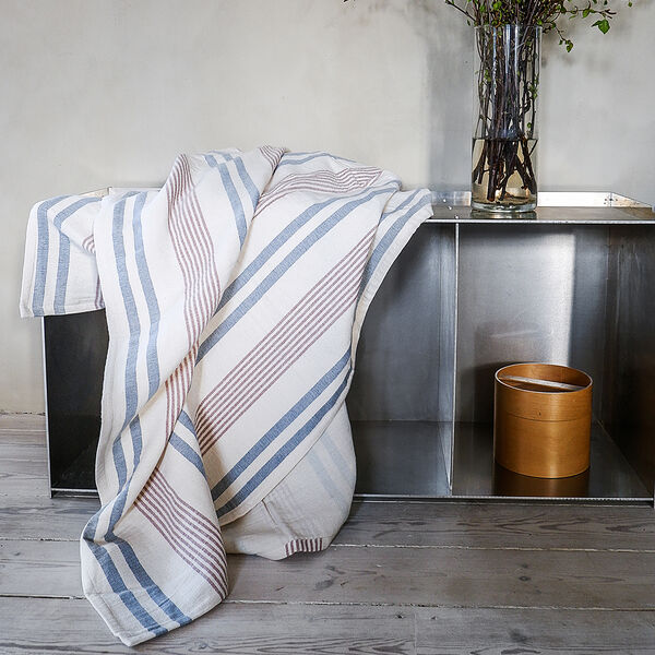 Iris pl&auml;d, blue/rusty red, ELVANG