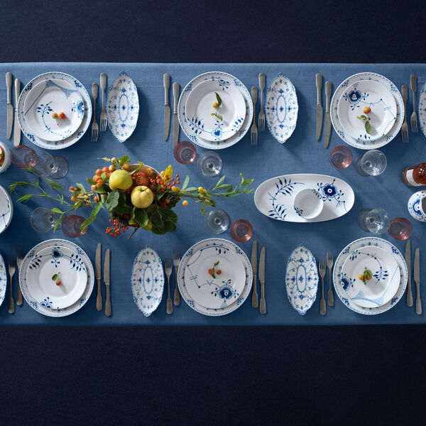 Blue Fluted Half Lace fat, 24,5 cm, Royal Copenhagen