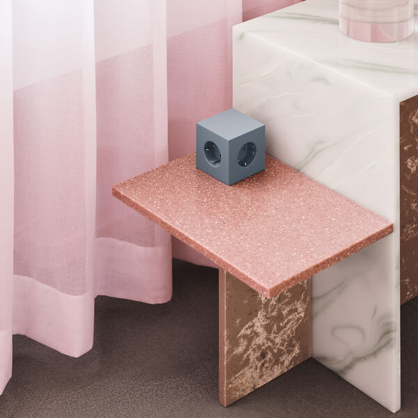 Square 1 USB-C (30W), shark blue, Avolt