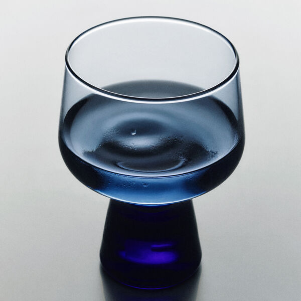 Solare Glas p&aring; fot 2 st., rain, Iittala