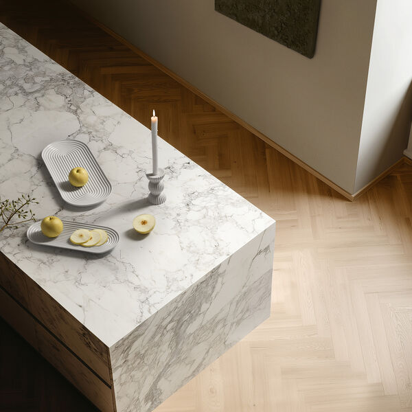 Lyngby Tura Oval serveringsfat Small, Lyngby Porcel&aelig;n