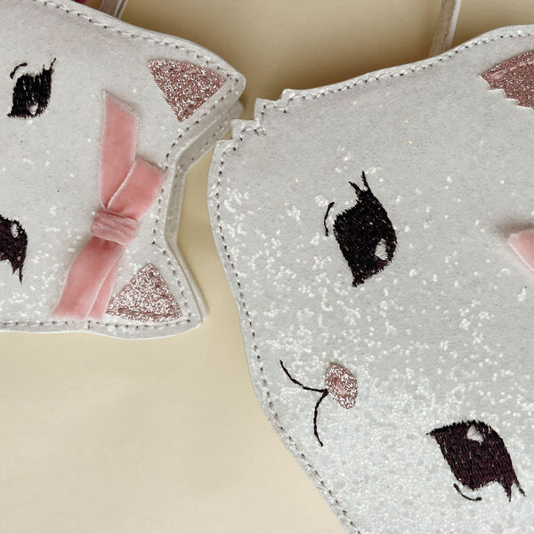 Tut Kitty Shoulder Bag, buttercream Tut Kitty Shoulder Bag, buttercream, Konges Sløjd