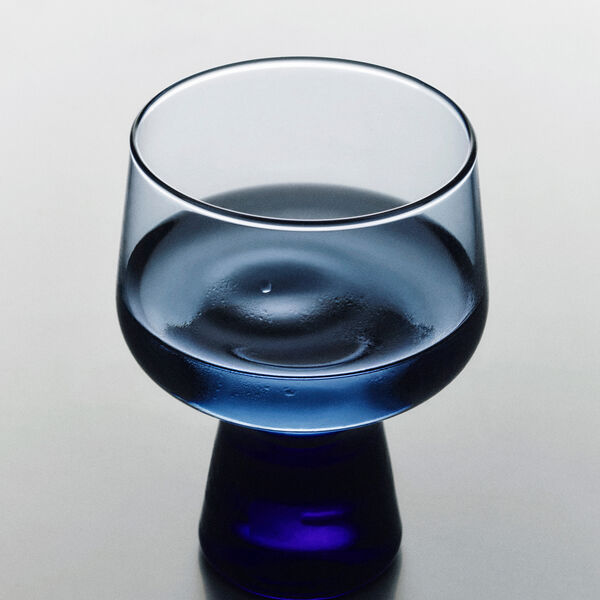 Solare Glas p&aring; fot 2 st., rain, Iittala