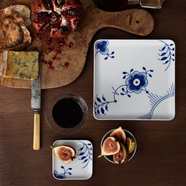 Blue Fluted Mega fyrkantig assiett, Royal Copenhagen