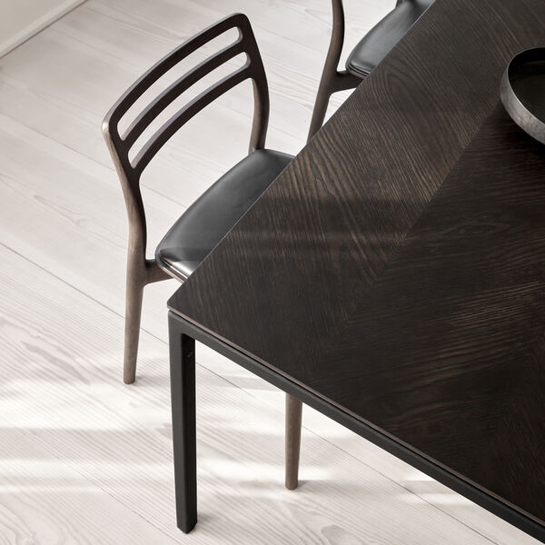 VIPP971 bord medium, m&ouml;rk ek, Vipp