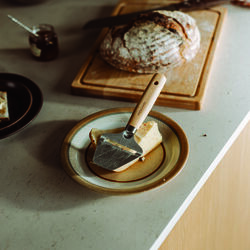 Folken Cheese slicer for hard cheese, Fiskars