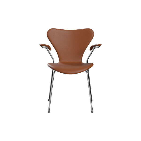 Serie 7™ 3207 Front Upholstered Chair, Essential walnut, Fritz Hansen