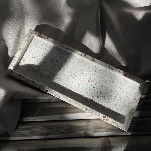 Terrazzo Bricka, Humdakin