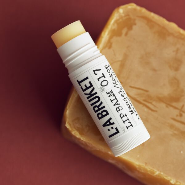 No. 017 Lip Balm, almond/coconut, L:a Bruket