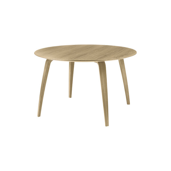 GUBI Round Dining Table, matt lacquered oak, GUBI