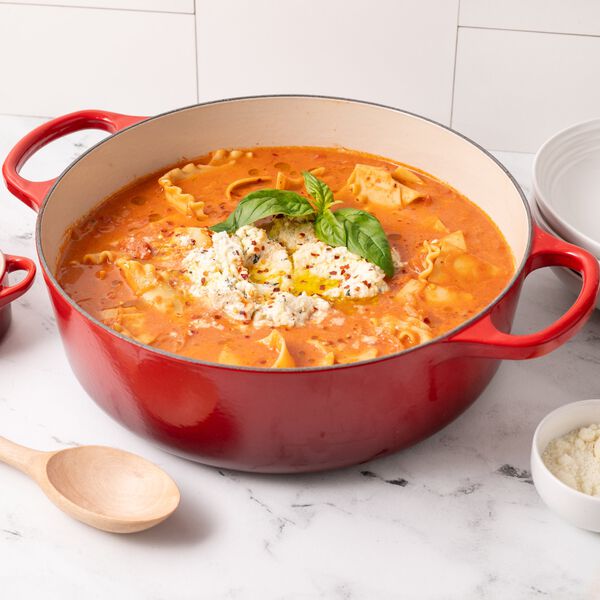 Signature gjutj&auml;rn stekgryta &Oslash; 32 cm, cerise, Le Creuset