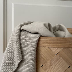 K&ouml;kshandduk, light stone, Humdakin