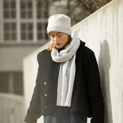 Pleece Short Scarf, light grey Pleece Short Scarf, light grey, Design House Stockholm