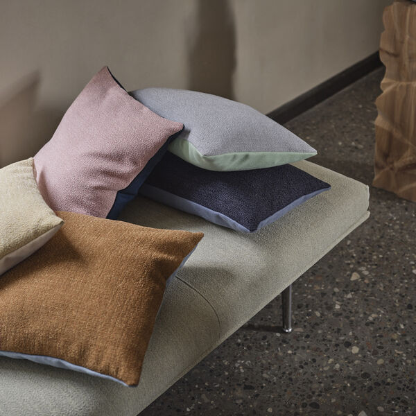 Mingle Cushion, rose/petroleum Mingle Cushion, rose/petroleum, Muuto