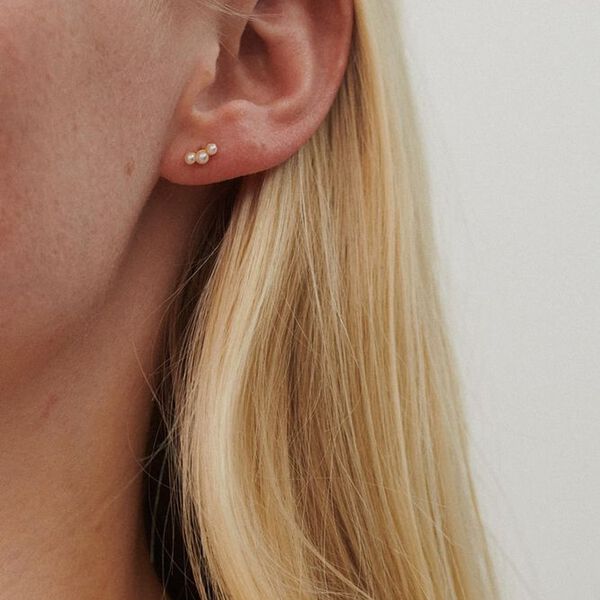 Ocean Pearl Earstick, guld, Pernille Corydon Jewellery