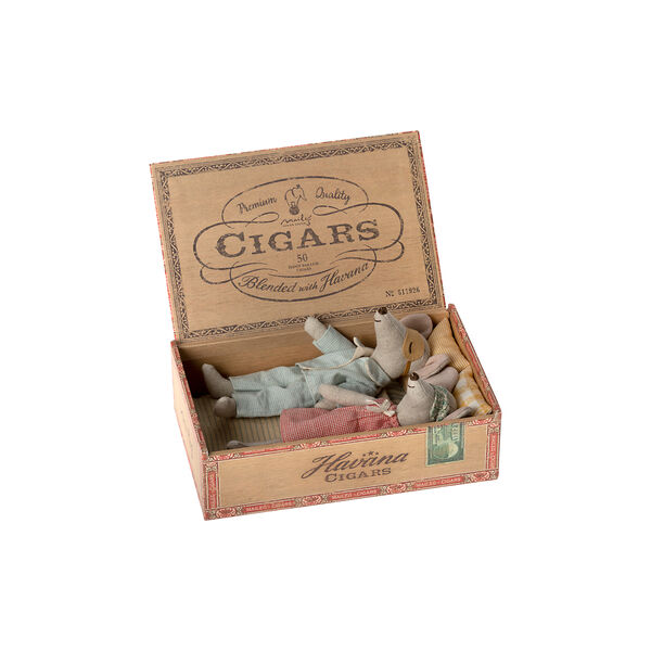 Mamma & Pappa Mus i cigarrlåda, Maileg