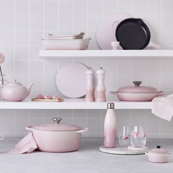 Signature gjutj&auml;rn rund gryta &Oslash; 20 cm, shell pink, Le Creuset