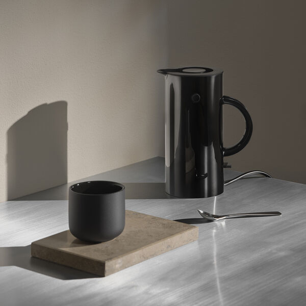 EM77 Mini vattenkokare, black, Stelton