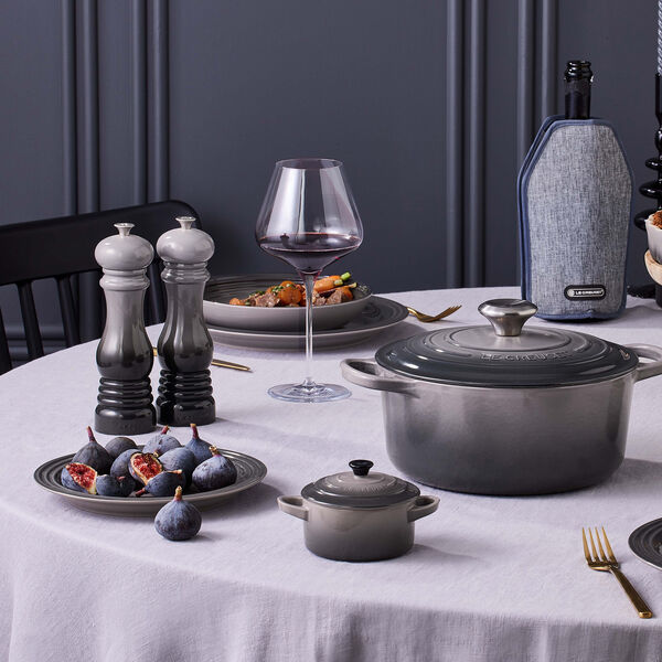 Signature tallrik &Oslash; 22 cm, flint, Le Creuset