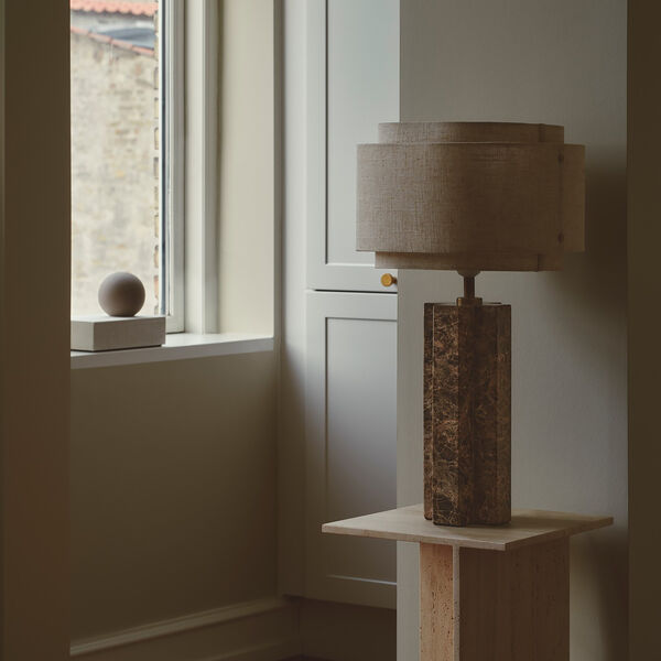 Takai Marble bordslampa, beige, Design For The People