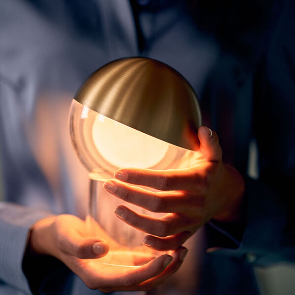 Pila Portable Table Lamp, solid brass Pila Portable Table Lamp, solid brass, FRANDSEN