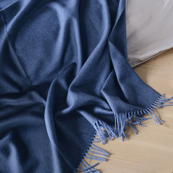 Secret Throw, 02205 ocean/ink, Silkeborg Uldspinderi