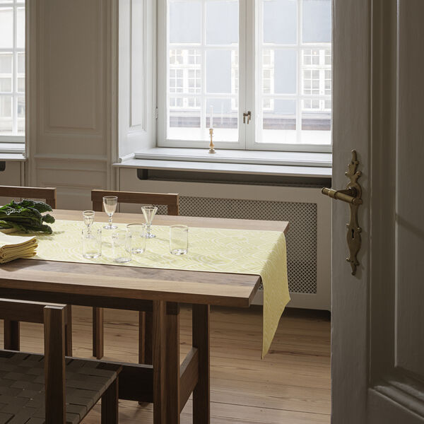 P&aring;skbordsl&ouml;pare, yellow, Georg Jensen Damask