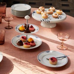 Blue Fluted Mega dish on Foot 29.5 cm Blue Fluted Mega dish on Foot 29.5 cm, Royal Copenhagen