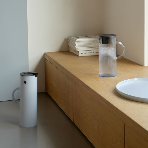 EM77 Termoskanna | 1 L | Soft cloud, Stelton