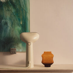 Cirrus Icon Handheld Steamer | Sand | Kl&auml;d&aring;ngare, Steamery