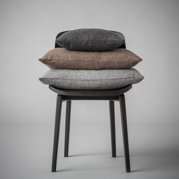 Arequipa Cushion, 00435 medium grey, Silkeborg Uldspinderi