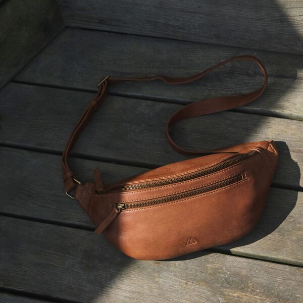AiloMBG Bum Bag, Soft Vintage, cognac w/br. gold, Markberg