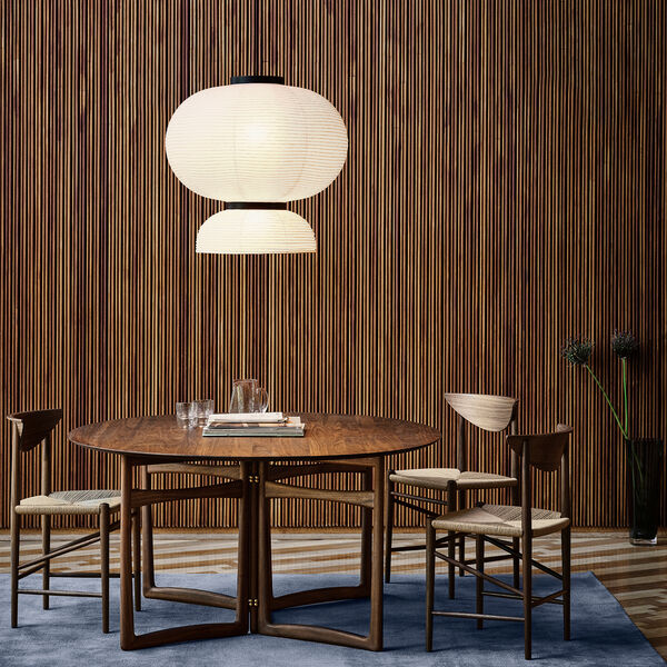 Drop Lei HM6 matbord, oljad valn&ouml;t, &Tradition