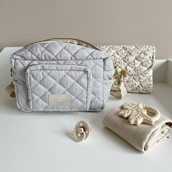 Quiltad sk&ouml;tb&auml;dd, lierre/almond, Cam Cam Copenhagen