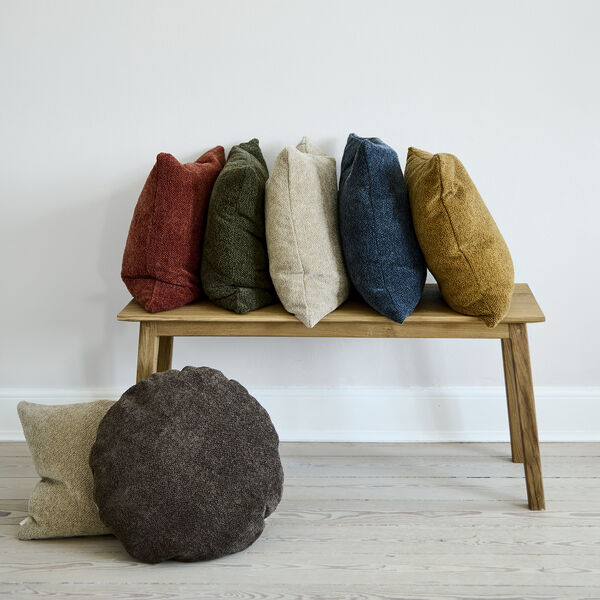 Taffy Kudde, brown, Compliments