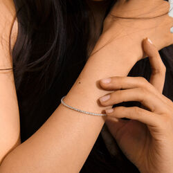 ARASH kristallarmband, silverpläterat, Pilgrim